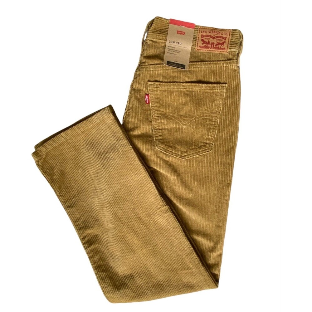 NWT Levi's Low Pro Corduroy Mid Rise Straight Leg Women's Pants in Size: 28x30